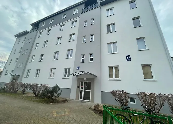 Apartament Przy Warszawskiej Olsztyn Centrum - Parking